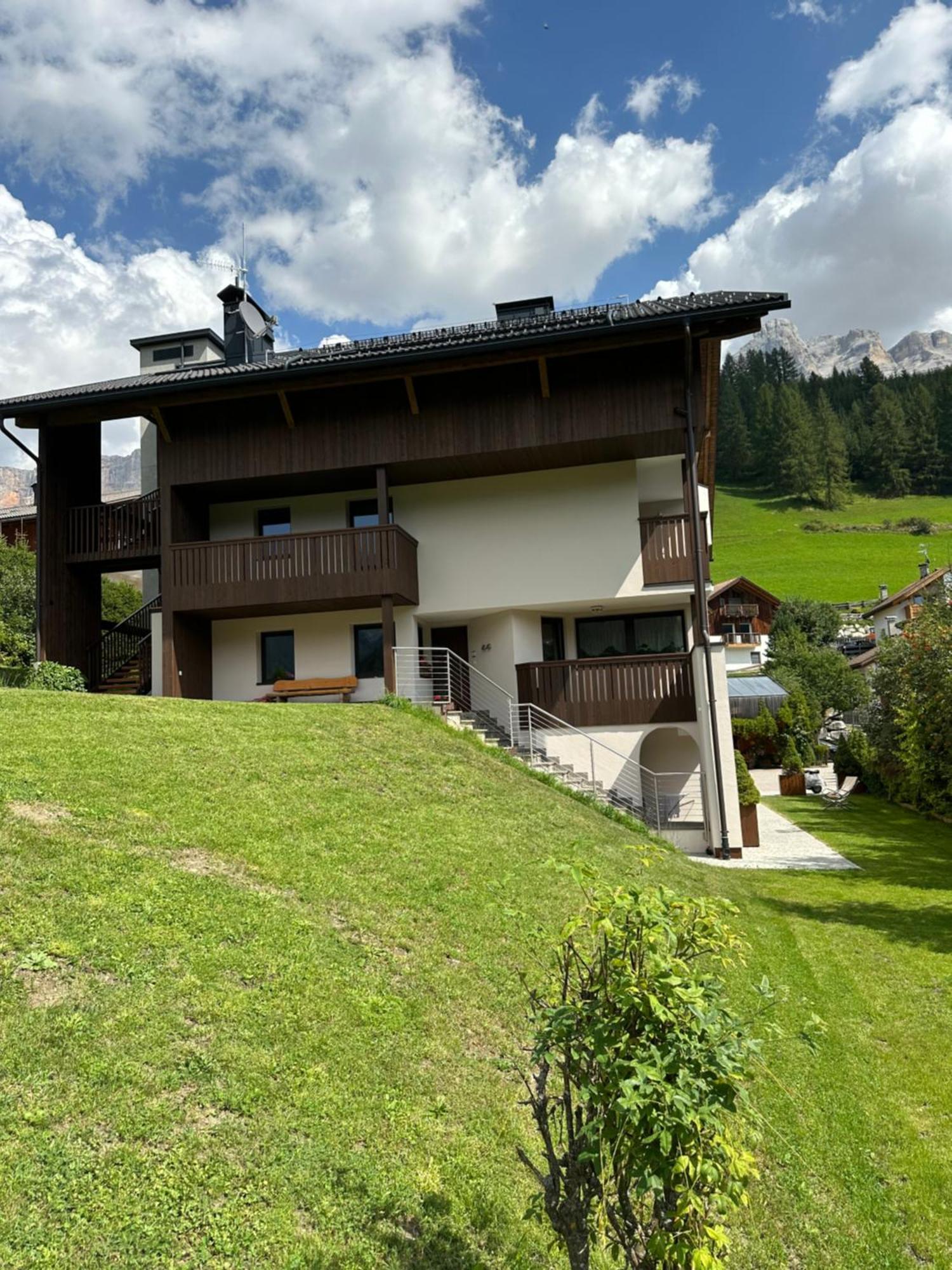 Apartment Ciasa Laoi San Cassiano  Εξωτερικό φωτογραφία