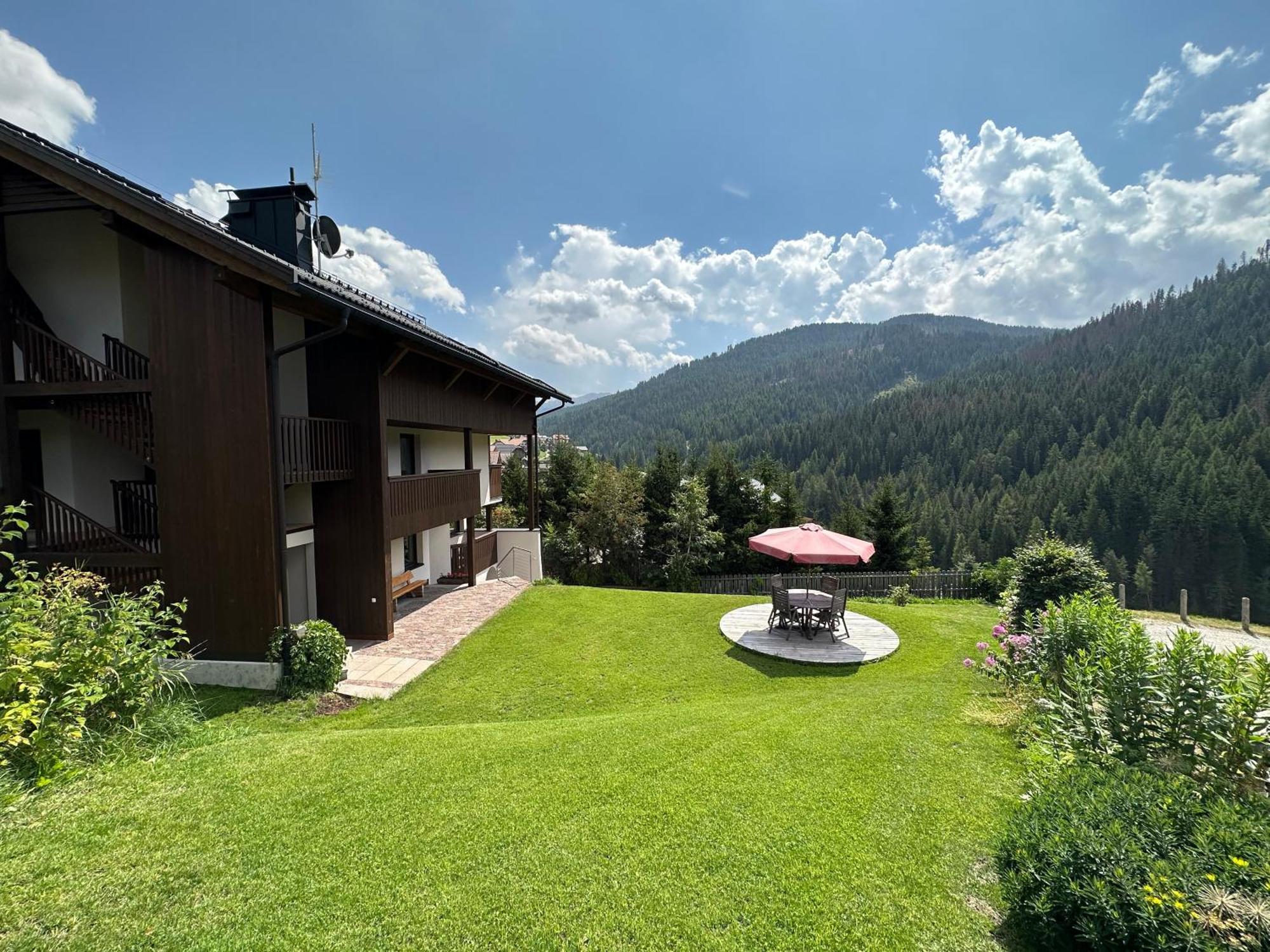 Apartment Ciasa Laoi San Cassiano  Εξωτερικό φωτογραφία
