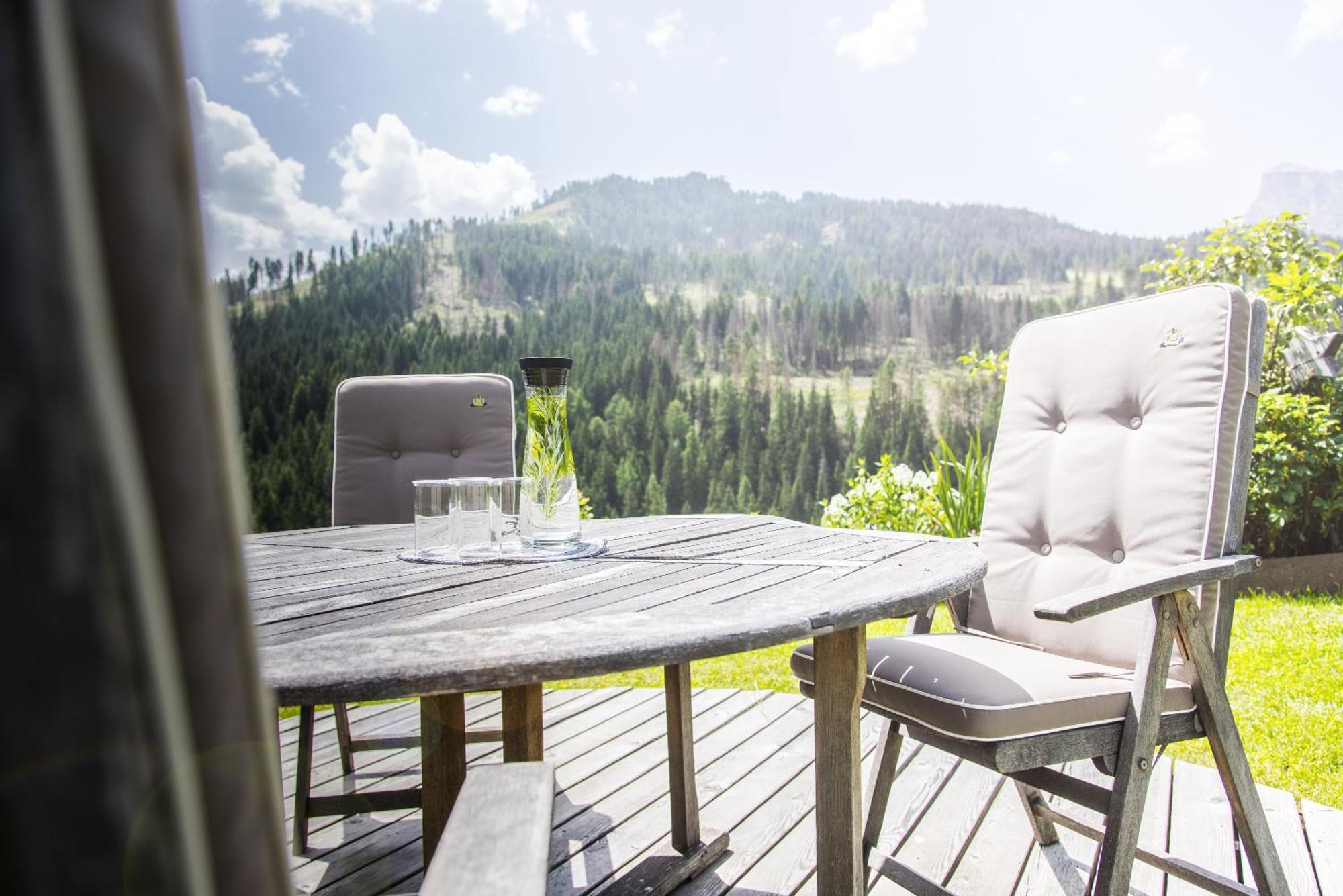 Apartment Ciasa Laoi San Cassiano  Εξωτερικό φωτογραφία