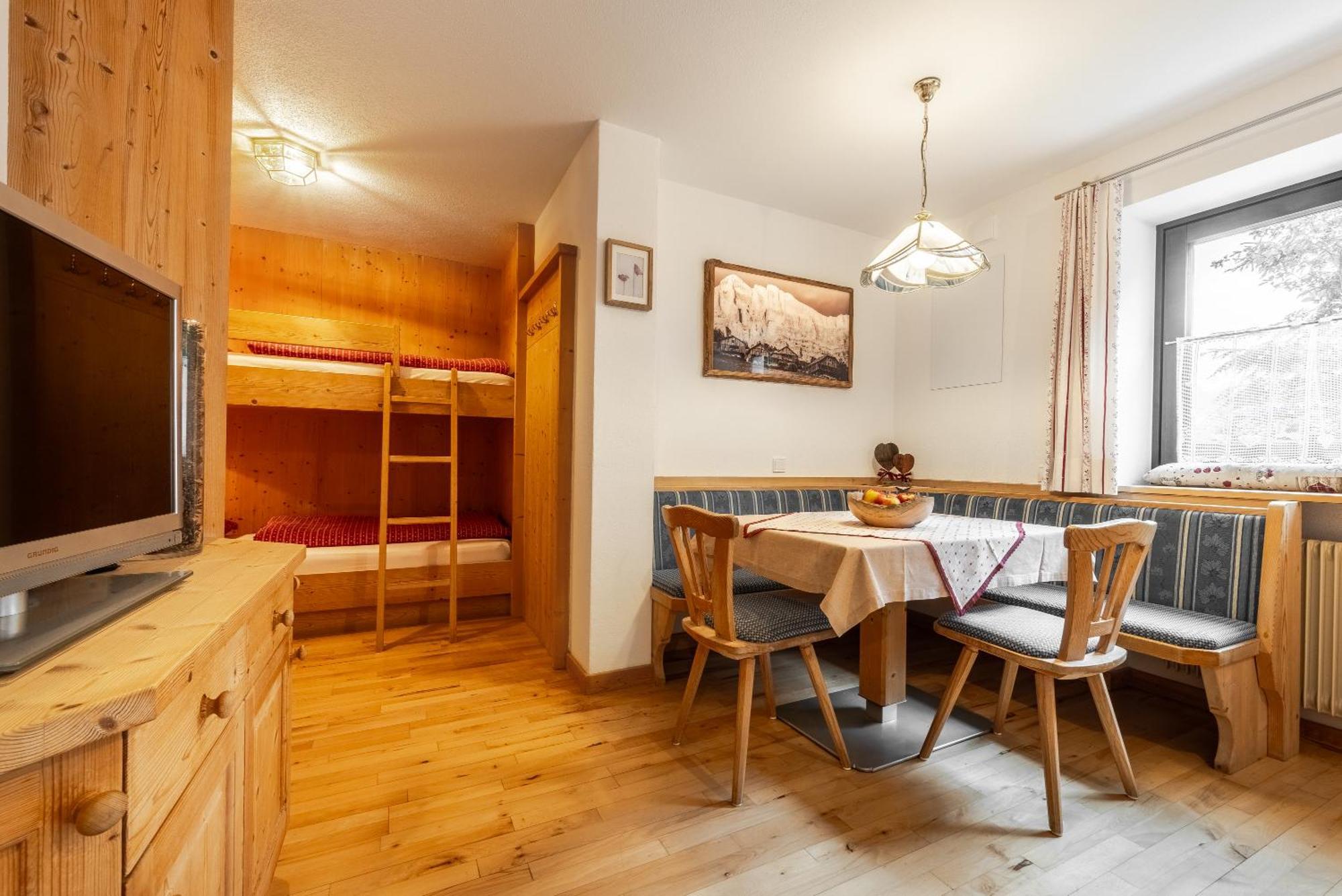 Apartment Ciasa Laoi San Cassiano  Εξωτερικό φωτογραφία