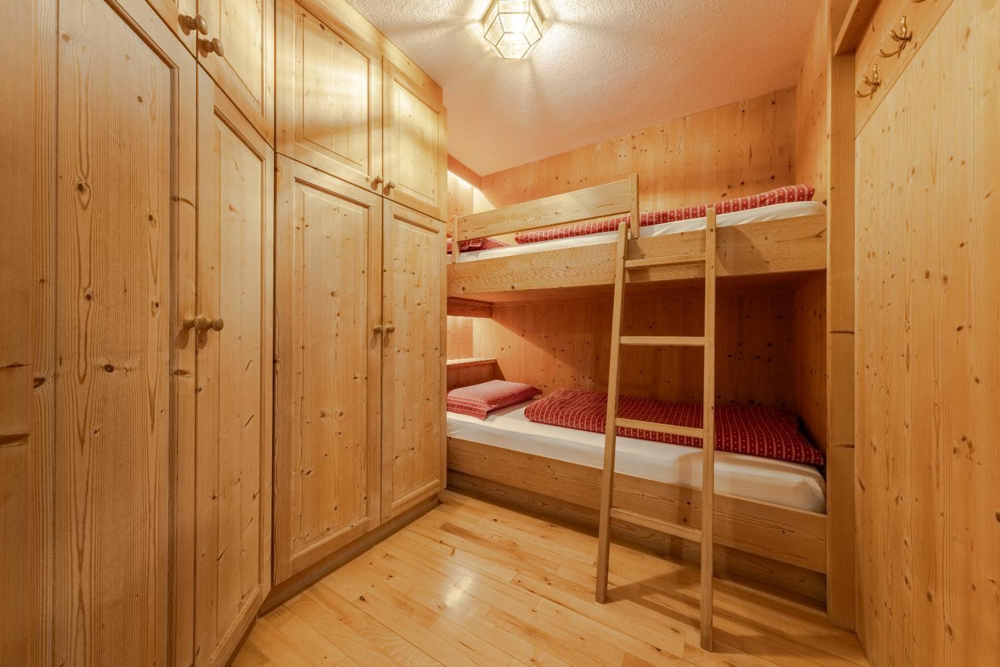 Apartment Ciasa Laoi San Cassiano  Εξωτερικό φωτογραφία