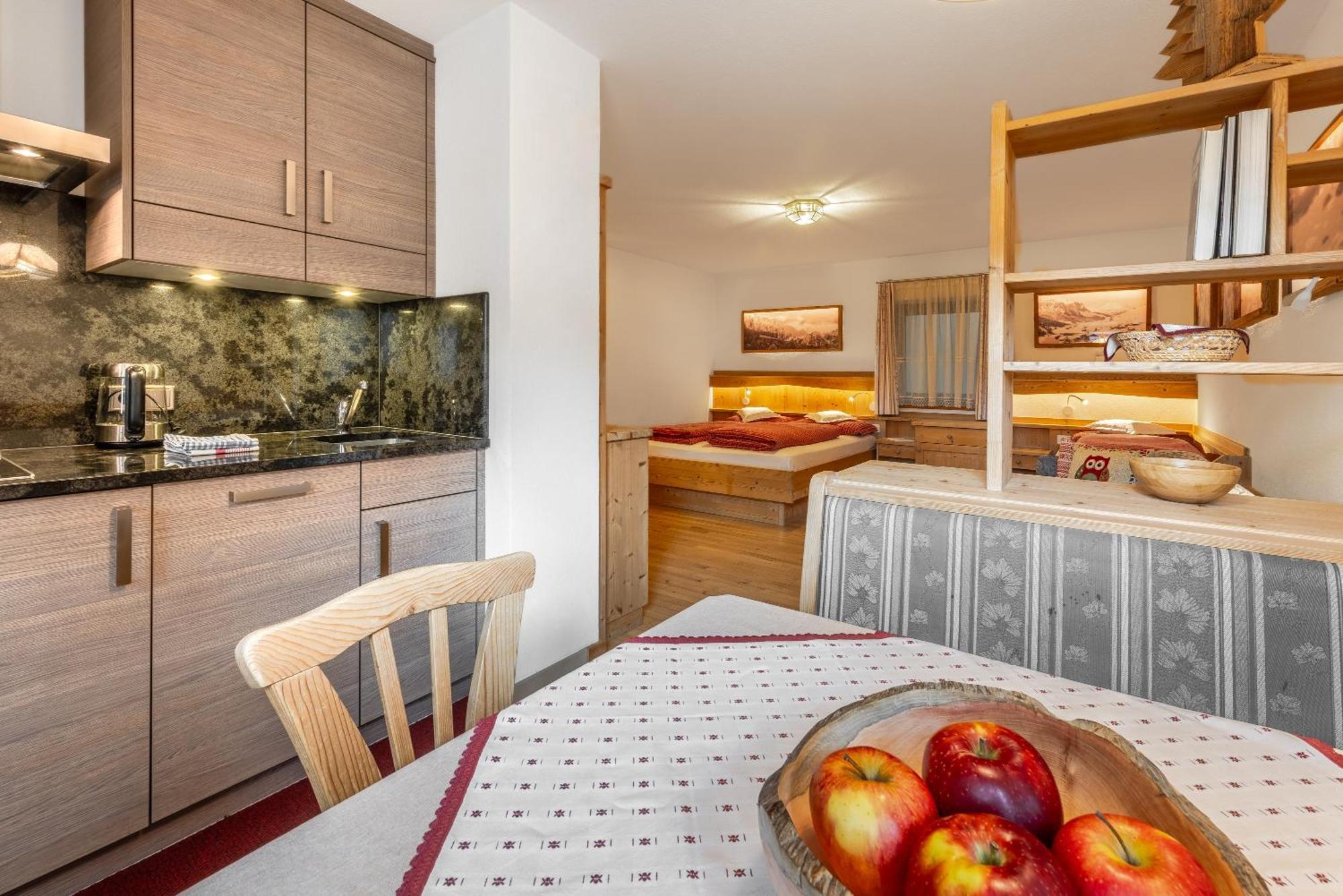 Apartment Ciasa Laoi San Cassiano  Εξωτερικό φωτογραφία